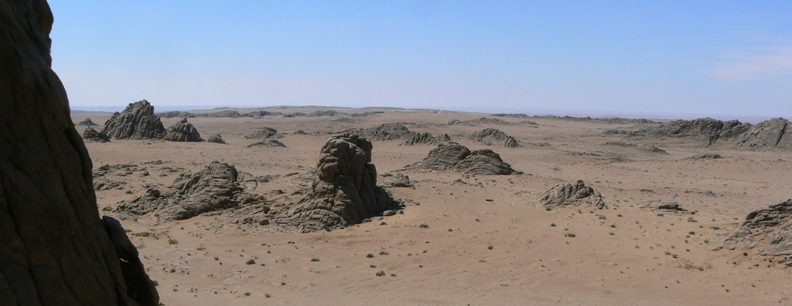 Их газрын чулуу